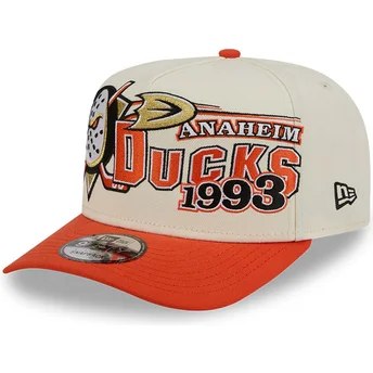 Beige och orange böjd keps snapback 9FIFTY A Frame Classic från Anaheim Ducks NHL av New Era