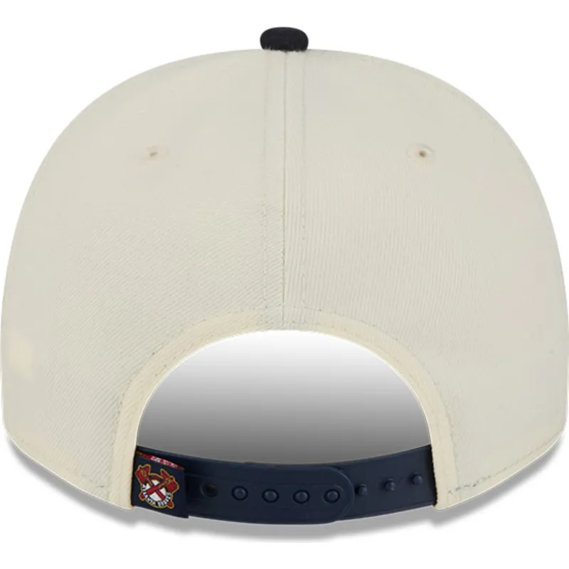 cap-ivelt-bezhov-snapbek-9fifty-a-frame-classic-atlanta-braves-mlb-new-era