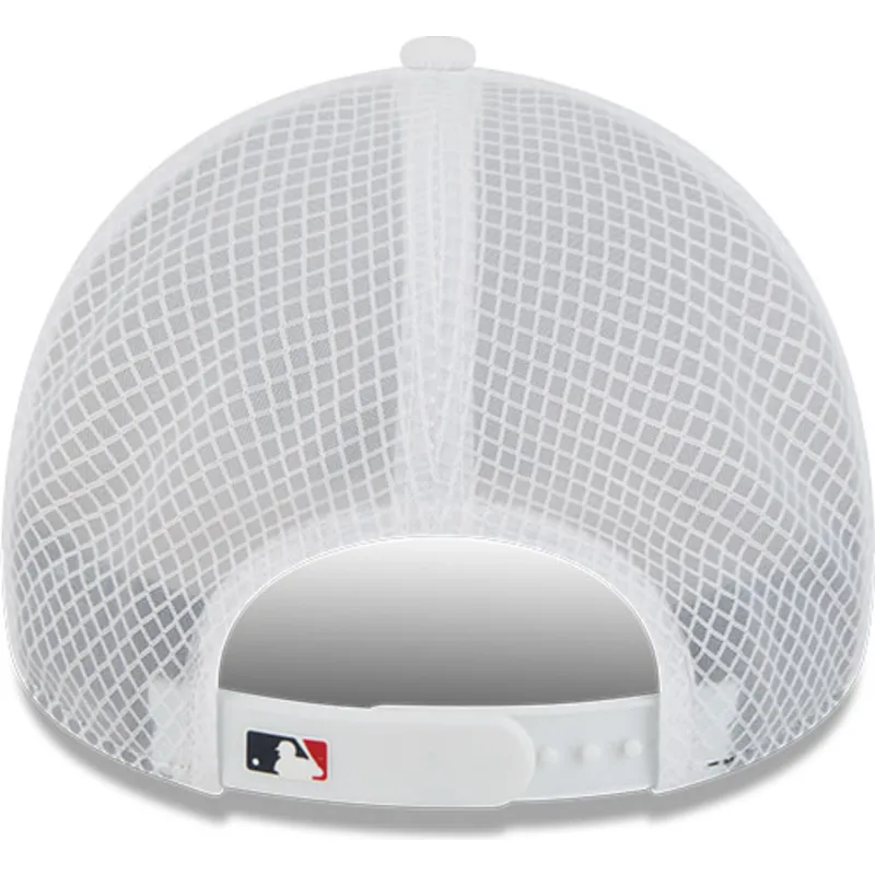 sapkak-ivelt-feher-snapback-9forty-apex-bp-boston-red-sox-mlb-new-era sapkak-ivelt-feher-snapback-9forty-apex-bp-boston-red-sox-mlb-new-era