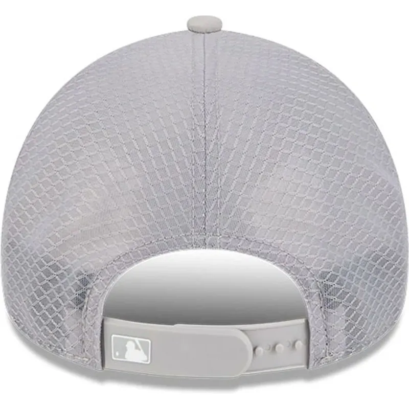 sapkak-ivelt-szurke-snapback-9forty-apex-batting-practice-new-york-yankees-mlb-new-era