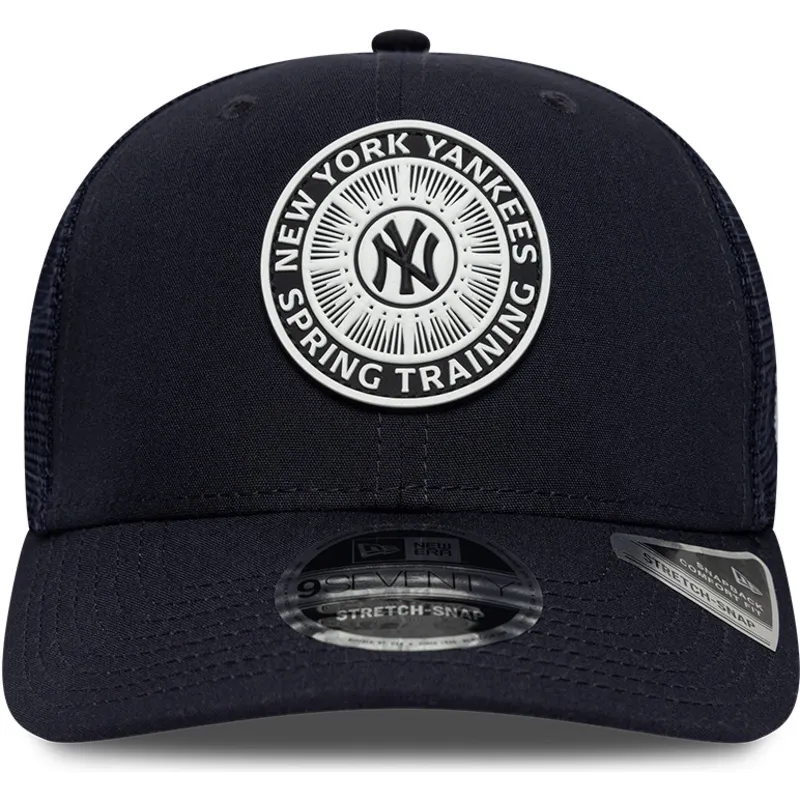 sapkak-ivelt-sotetkek-snapback-9seventy-stretch-snap-circle-spring-training-new-york-yankees-mlb-new-era