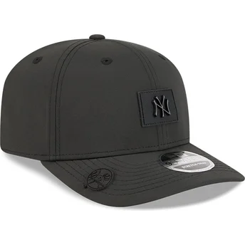 Sapkák ívelt fekete snapback 9SEVENTY Stretch Snap Clubhouse New York Yankees MLB New Era