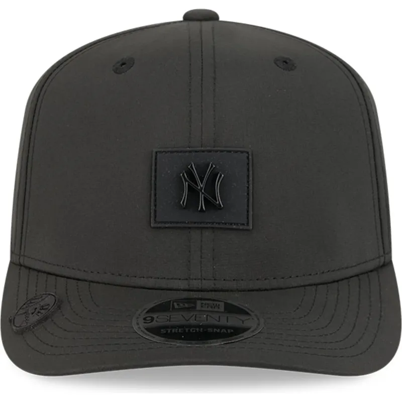 cap-ivelt-cheren-snapbek-9seventy-stretch-snap-clubhouse-new-york-yankees-mlb-new-era