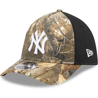 Sapkák ívelt terepmintás illesztett 39THIRTY M-Crown A Frame Realtree New York Yankees MLB New Era