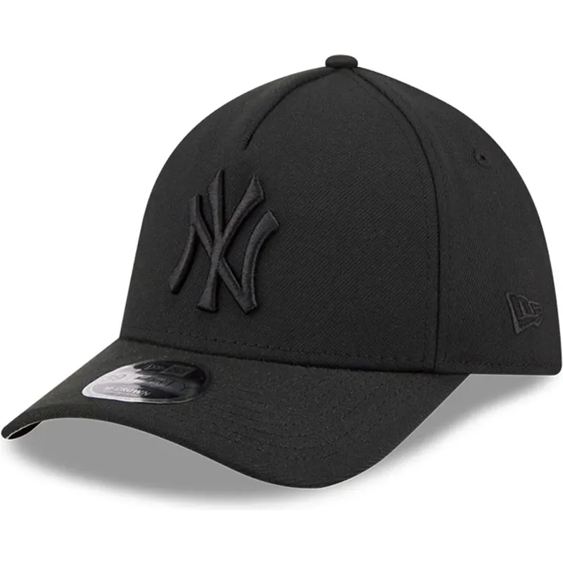svart-bojd-keps-justerbar-med-svart-logotyp-39thirty-m-crown-a-frame-fran-new-york-yankees-mlb-av-new-era