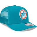 sapkak-ivelt-kek-snapback-9seventy-stretch-snap-evergreen-helmet-miami-dolphins-nfl-new-era