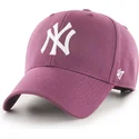 sapkak-ivelt-piros-snapback-mvp-new-york-yankees-mlb-47-brand