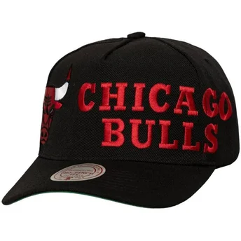 Sapkák ívelt fekete snapback Busted Pro Chicago Bulls NBA Mitchell & Ness