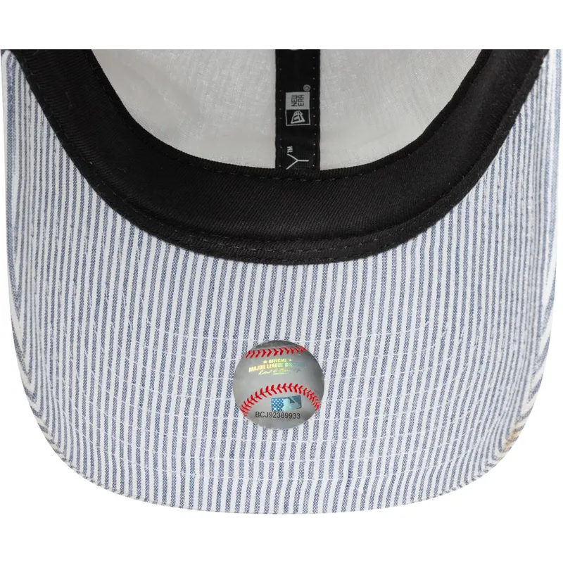 marineblaue-verstellbare-curved-cap-9twenty-seersucker-der-new-york-yankees-mlb-von-new-era