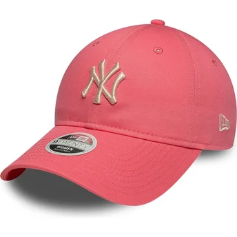 Sapkák ívelt rózsaszín állítható pánt 9TWENTY League Essential Midi New York Yankees MLB New Era