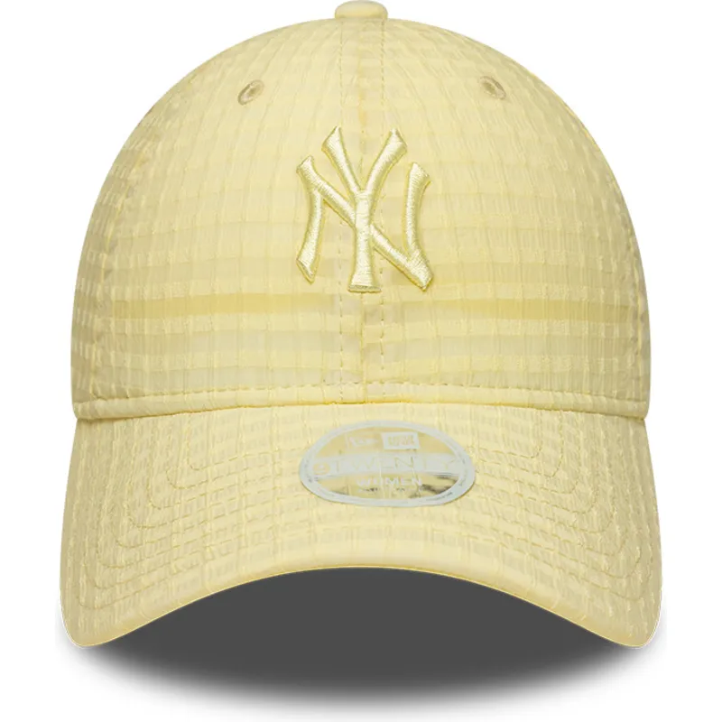 gelbe-verstellbare-curved-cap-mit-gelbem-logo-fur-damen-9twenty-seersucker-der-new-york-yankees-mlb-von-new-era
