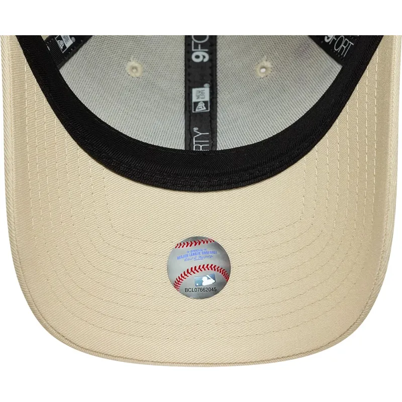 sapkak-ivelt-bezs-allithato-9forty-floral-icon-side-new-york-yankees-mlb-new-era