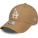 braune-gebogene-verstellbare-damenkappe-9forty-linen-der-los-angeles-dodgers-mlb-von-new-era