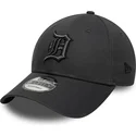 schwarze-verstellbare-curved-cap-mit-schwarzem-logo-9forty-team-outline-von-detroit-tigers-mlb-von-new-era