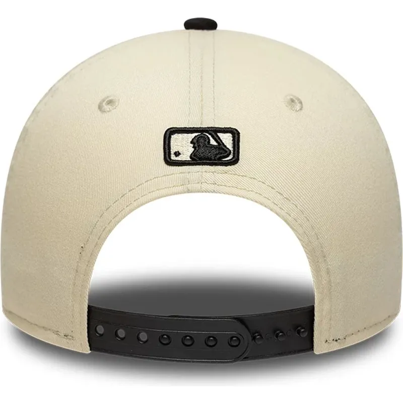 sapkak-ivelt-bezs-snapback-9forty-m-crown-side-script-new-york-mets-mlb-new-era
