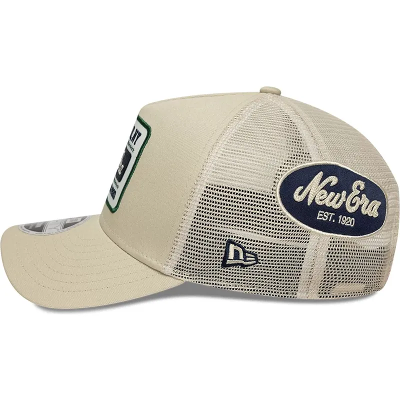 sapkak-ivelt-bezs-snapback-9forty-m-crown-a-frame-multi-patch-new-era