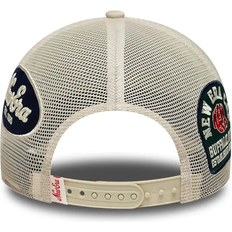 sapkak-ivelt-bezs-snapback-9forty-m-crown-a-frame-multi-patch-new-era