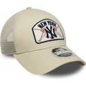 sapkak-ivelt-bezs-snapback-9forty-m-crown-a-frame-new-york-yankees-mlb-new-era
