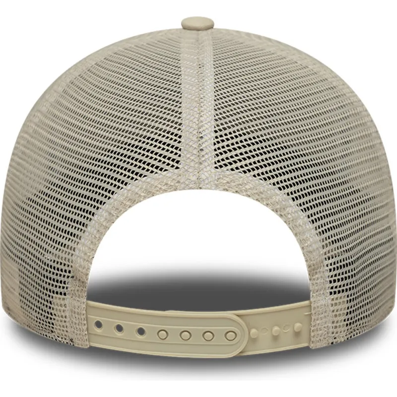 cap-ivelt-bezhov-snapbek-9forty-m-crown-a-frame-new-york-yankees-mlb-new-era