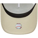 cap-ivelt-bezhov-snapbek-9forty-m-crown-a-frame-new-york-yankees-mlb-new-era