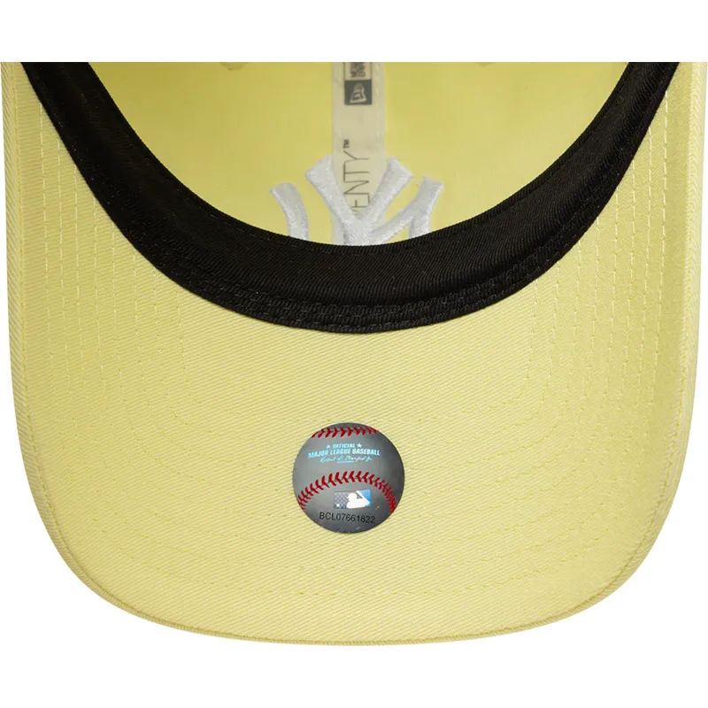 sapkak-ivelt-sarga-allithato-9twenty-league-essential-new-york-yankees-mlb-new-era
