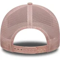 gorra-trucker-rosa-con-logo-rosa-a-frame-outline-de-new-york-yankees-mlb-de-new-era