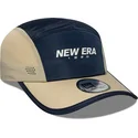 gorra-5-panel-curva-azul-marino-ajustable-runner-colour-block-de-new-era