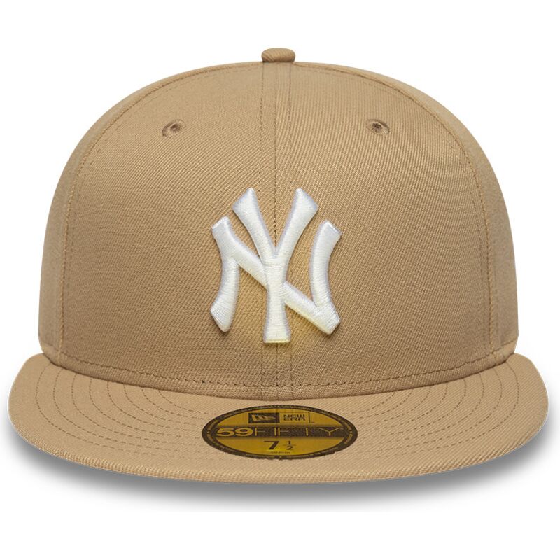 hellbraune-eng-anliegende-flat-cap-59fifty-league-essential-der-new-york-yankees-mlb-von-new-era