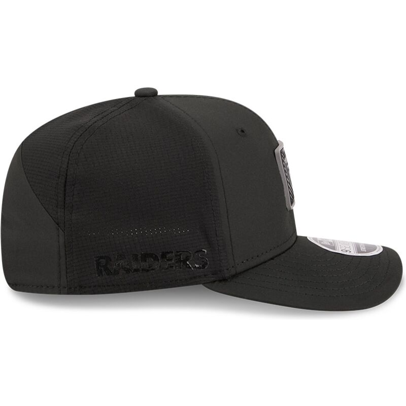 sapkak-ivelt-fekete-snapback-9seventy-stretch-snap-training-pack-2026-las-vegas-raiders-nfl-new-era