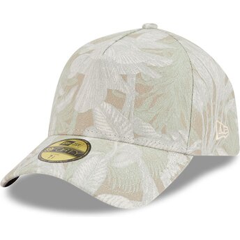 Beige gebogene verstellbare 59FORTY A Frame Leafy Palm Kappe von New Era