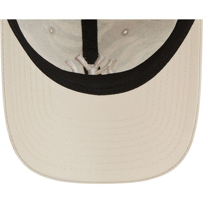 beige-gebogene-verstellbare-9twenty-leafy-palm-kappe-der-new-york-yankees-mlb-von-new-era