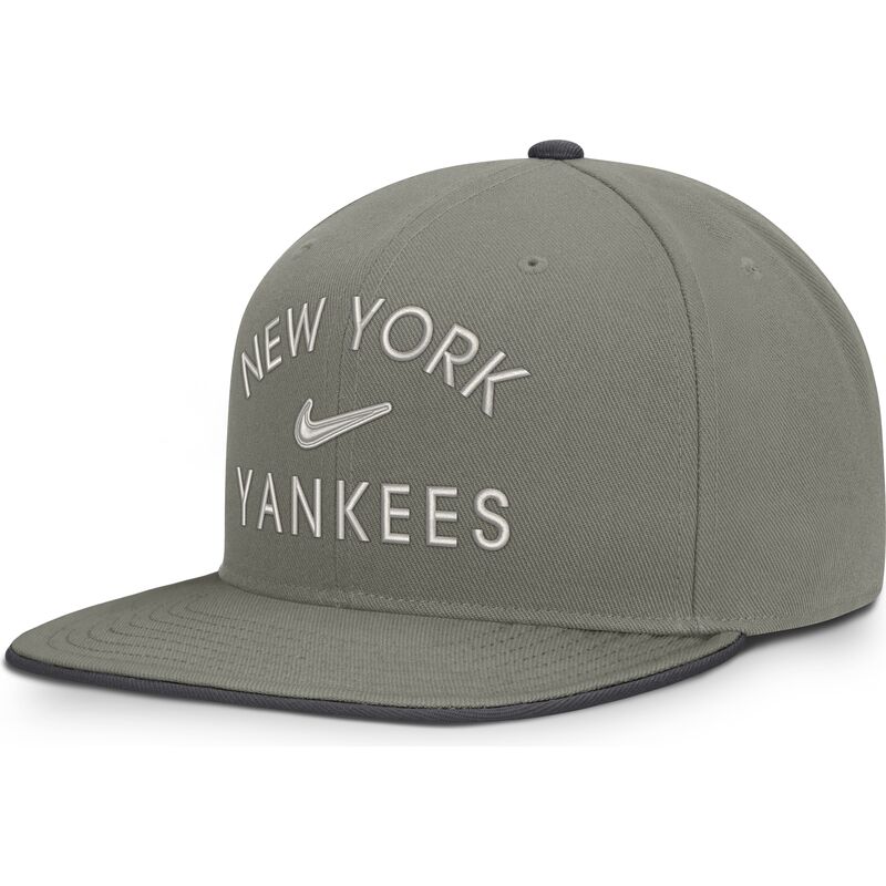nike-flat-brim-dri-fit-pro-structured-square-bill-new-york-yankees-mlb-green-snapback-cap nike-flat-brim-dri-fit-pro-structured-square-bill-new-york-yankees-mlb-green-snapback-cap