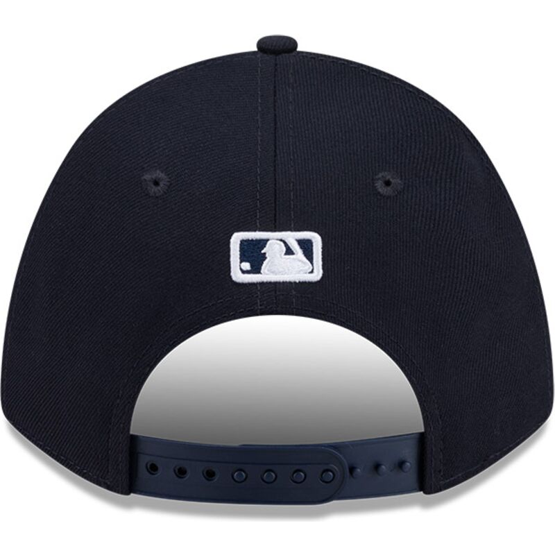 sapkak-ivelt-sotetkek-snapback-9forty-m-crown-hall-of-fame-new-york-yankees-mlb-new-era