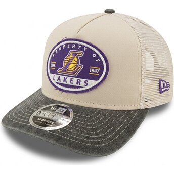Gorra trucker beige y gris 9FORTY M-Crown A Frame Fray de Los Angeles Lakers NBA de New Era