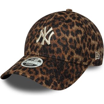 Sapkák ívelt leopárdmintás állítható 9FORTY Leopard Cosy New York Yankees MLB New Era