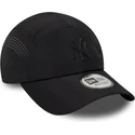 sapkak-ivelt-fekete-snapback-runner-tech-midi-new-york-yankees-mlb-new-era