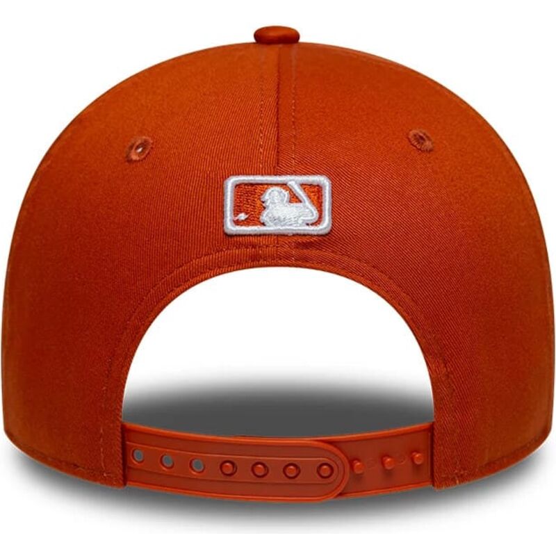 sapkak-ivelt-narancssarga-snapback-9forty-m-crown-new-york-yankees-mlb-new-era sapkak-ivelt-narancssarga-snapback-9forty-m-crown-new-york-yankees-mlb-new-era