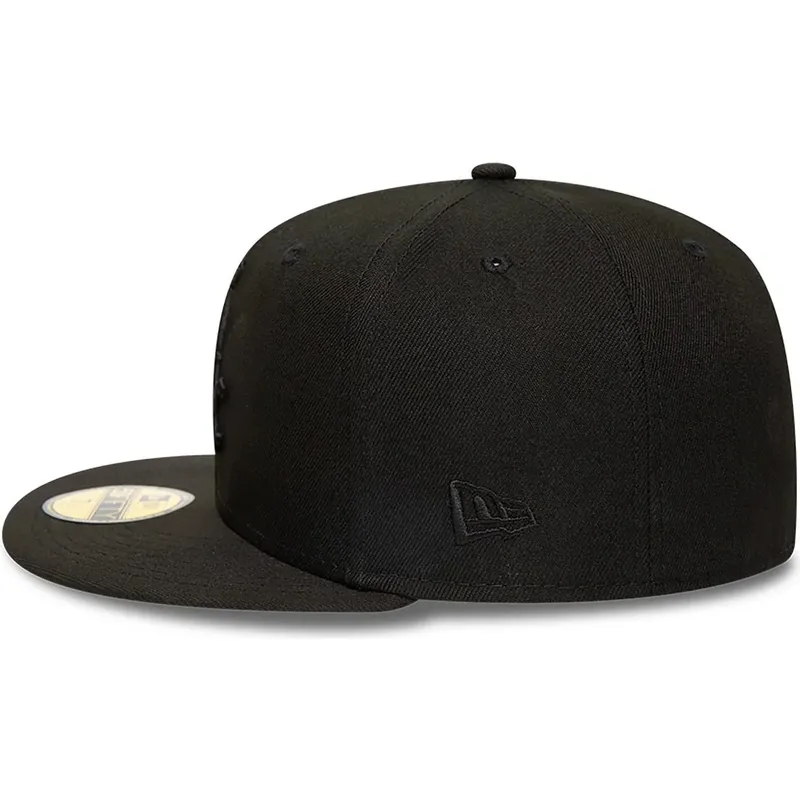 sapkak-lapos-fekete-illesztett-59fifty-chicago-white-sox-mlb-new-era sapkak-lapos-fekete-illesztett-59fifty-chicago-white-sox-mlb-new-era