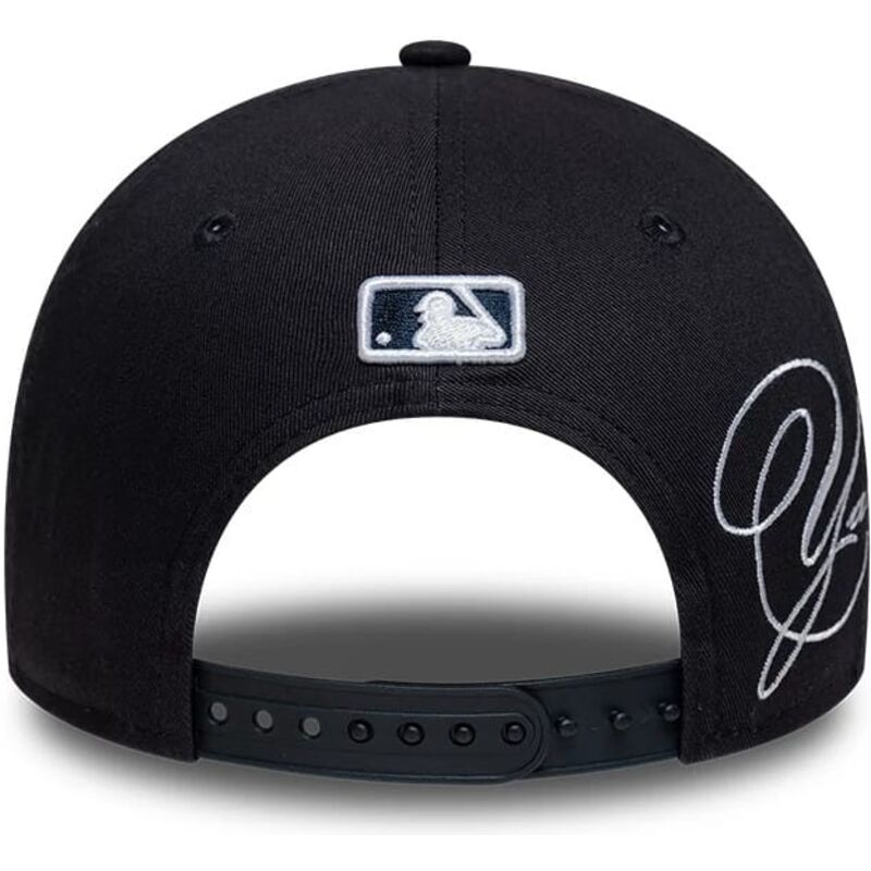 sapkak-ivelt-sotetkek-snapback-9forty-m-crown-side-script-new-york-yankees-mlb-new-era