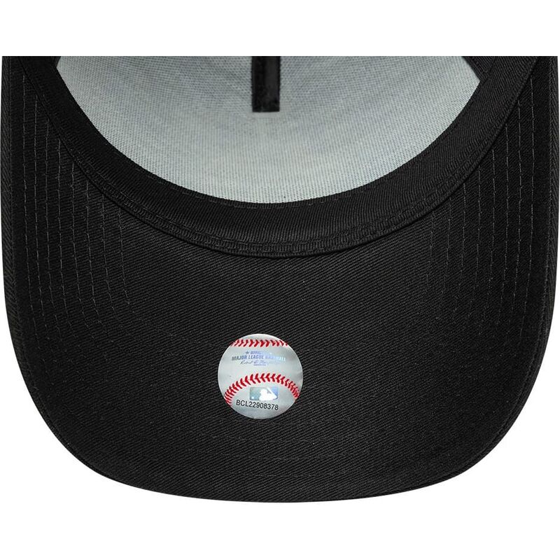 sapkak-ivelt-fekete-snapback-dorado-e-frame-metallic-outline-new-york-yankees-mlb-new-era