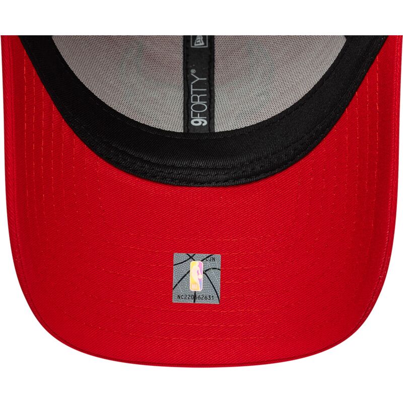 sapkak-ivelt-piros-allithato-9forty-outline-chicago-bulls-nba-new-era sapkak-ivelt-piros-allithato-9forty-outline-chicago-bulls-nba-new-era