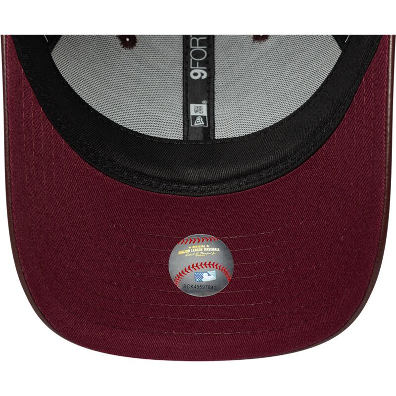 sapkak-ivelt-barna-snapback-9forty-m-crown-pu-diamante-new-york-yankees-mlb-new-era