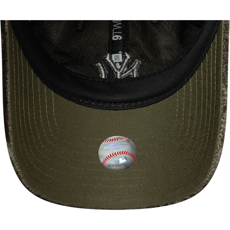 sapkak-ivelt-zold-allithato-9twenty-velour-new-york-yankees-mlb-new-era