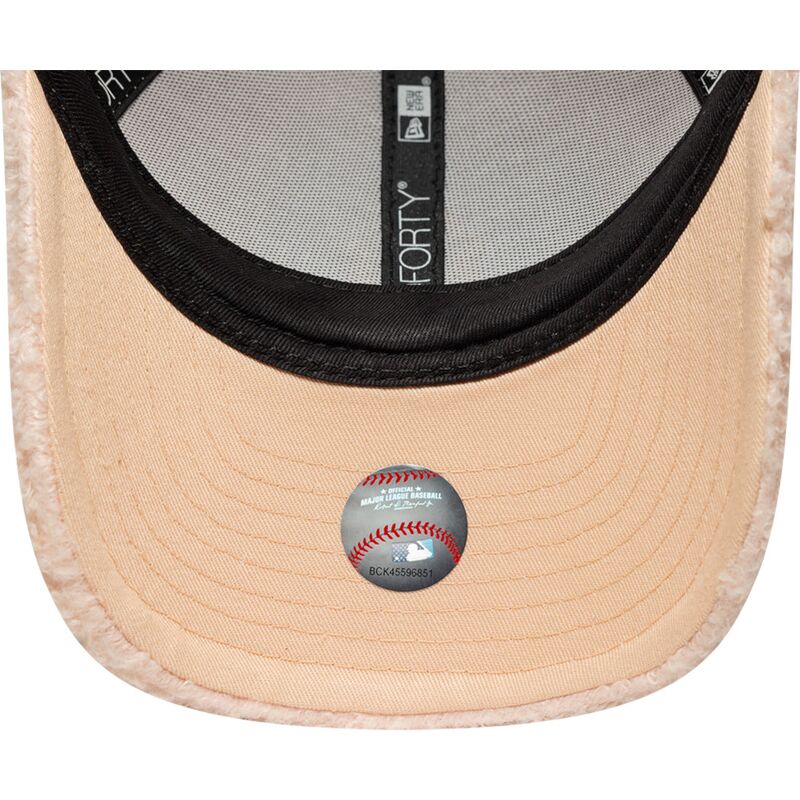 sapkak-ivelt-rozsaszin-snapback-gyereknek-rosa-9forty-m-crown-winter-borg-new-york-yankees-mlb-new-era