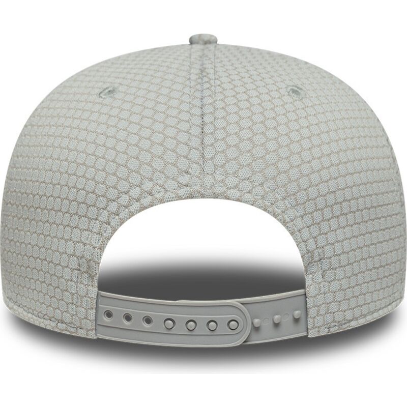 sapkak-ivelt-szurke-snapback-9seventy-stretch-snap-mesh-flawless-new-york-yankees-mlb-new-era