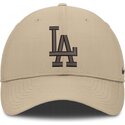 sapkak-ivelt-bezs-allithato-club-structured-uv-poly-ripstop-los-angeles-dodgers-mlb-nike