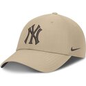 sapkak-ivelt-bezs-allithato-club-structured-uv-poly-ripstop-new-york-yankees-mlb-nike