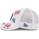 sapkak-ivelt-feher-snapback-9forty-m-crown-a-frame-all-over-new-york-yankees-mlb-new-era