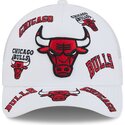 sapkak-ivelt-feher-snapback-9forty-m-crown-a-frame-all-over-chicago-bulls-nba-new-era