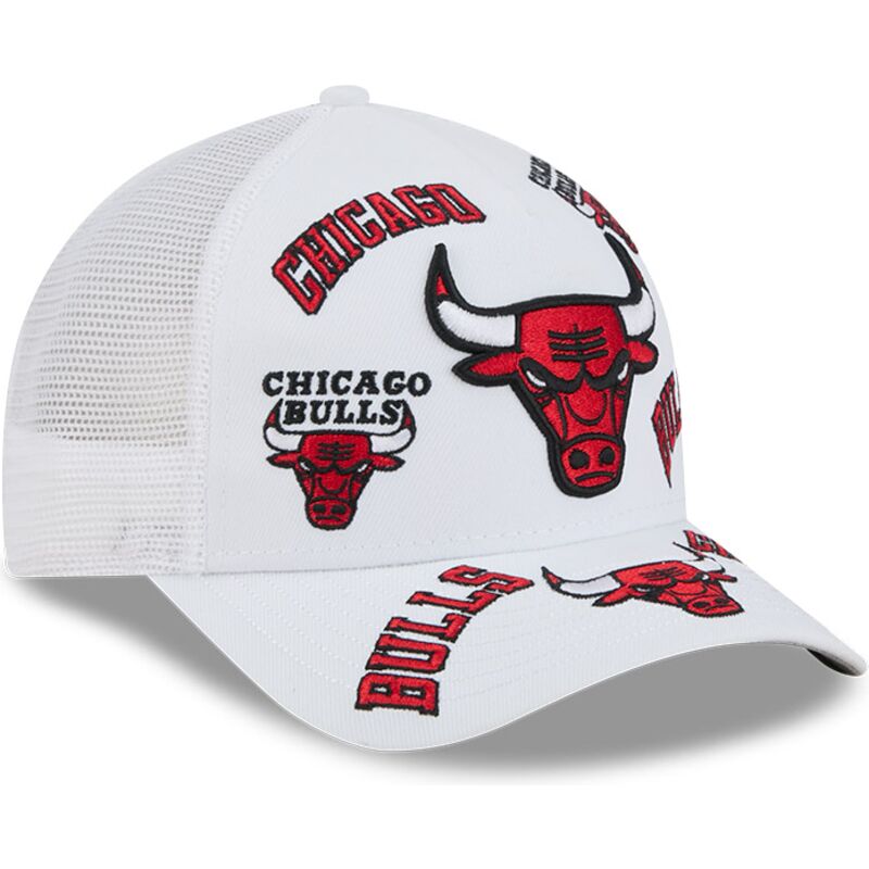 sapkak-ivelt-feher-snapback-9forty-m-crown-a-frame-all-over-chicago-bulls-nba-new-era